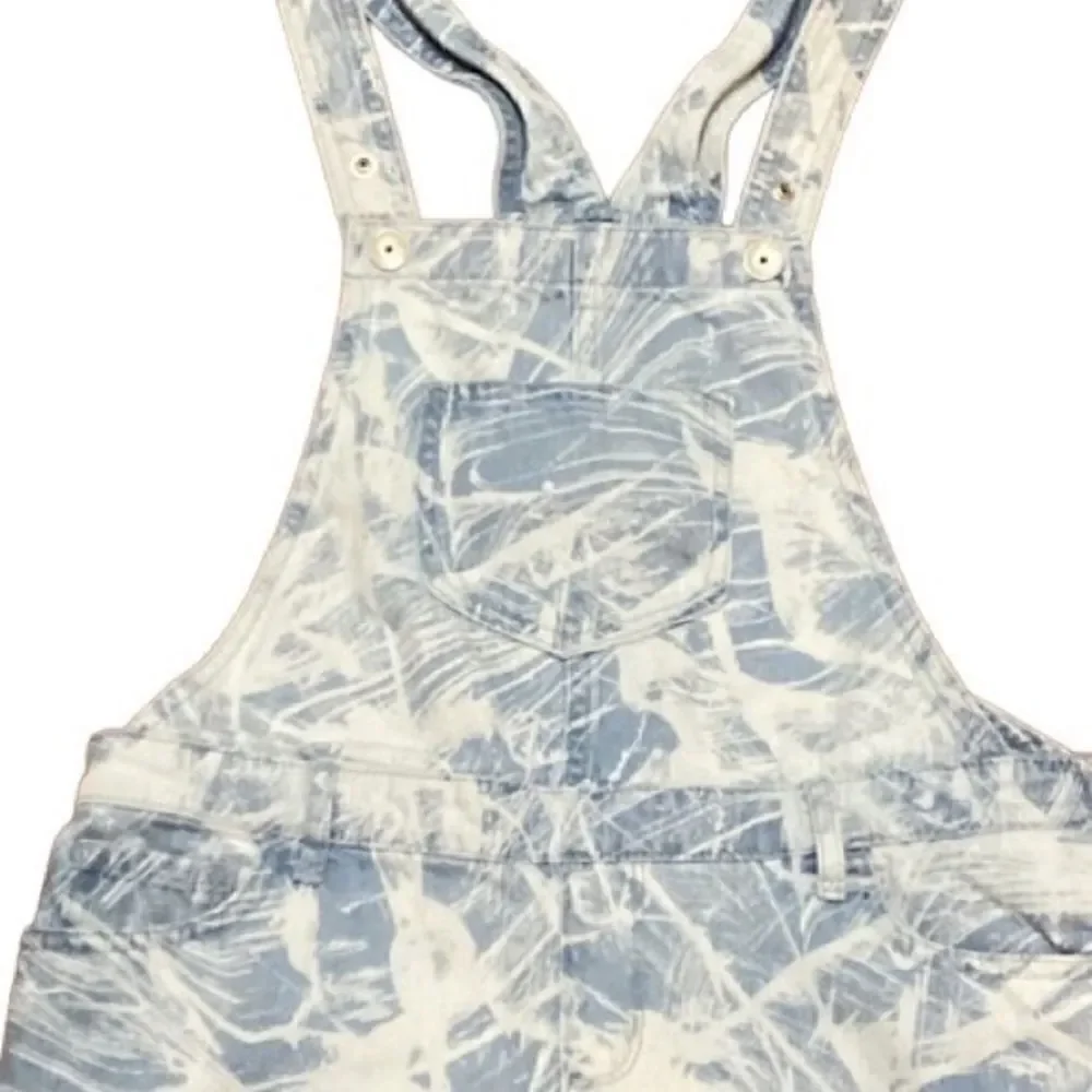 The Children’s Place Denim Short bib Overalls 14 shortall